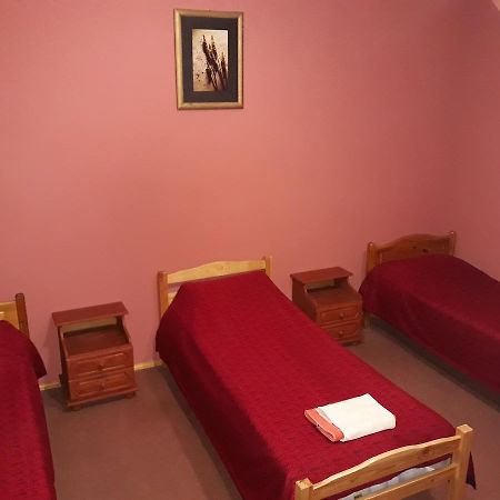 Hotel Suvorov Kobrin Buitenkant foto