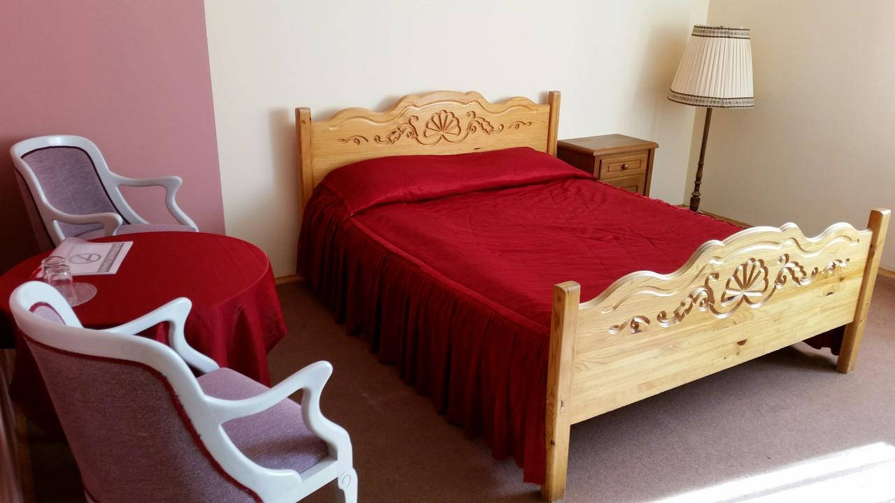 Hotel Suvorov Kobrin Buitenkant foto