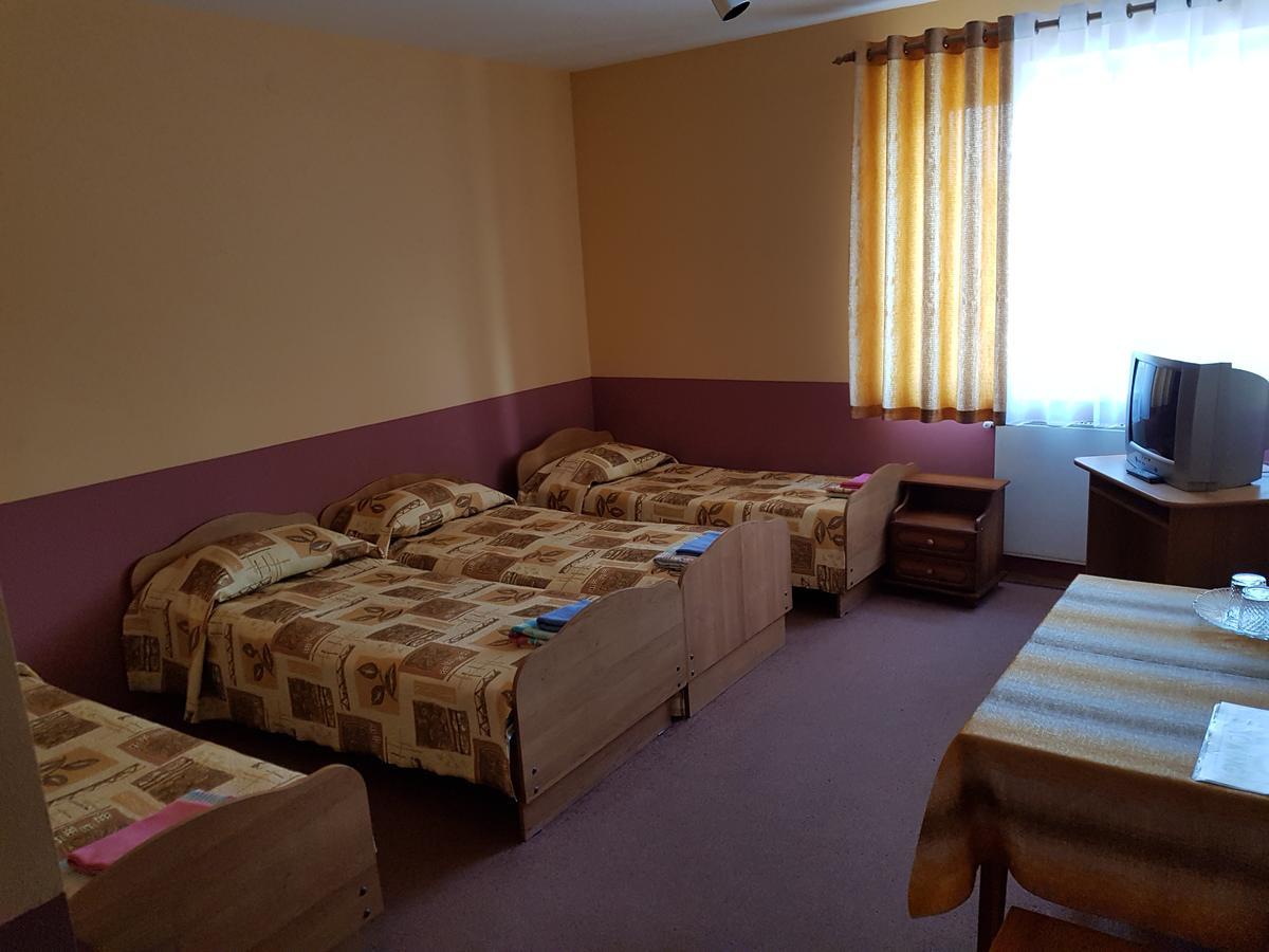 Hotel Suvorov Kobrin Buitenkant foto